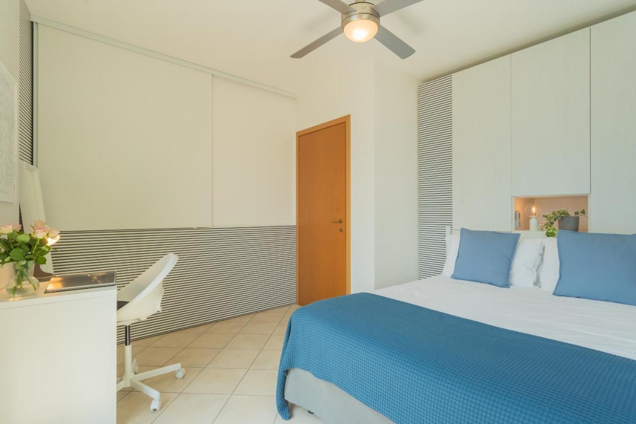 Blue Bliss Apartment By Rent All Como Colonno Exterior foto