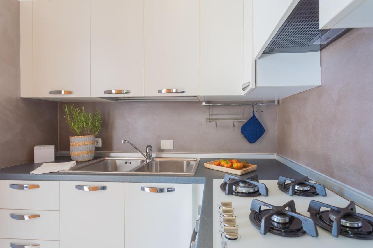 Blue Bliss Apartment By Rent All Como Colonno Exterior foto